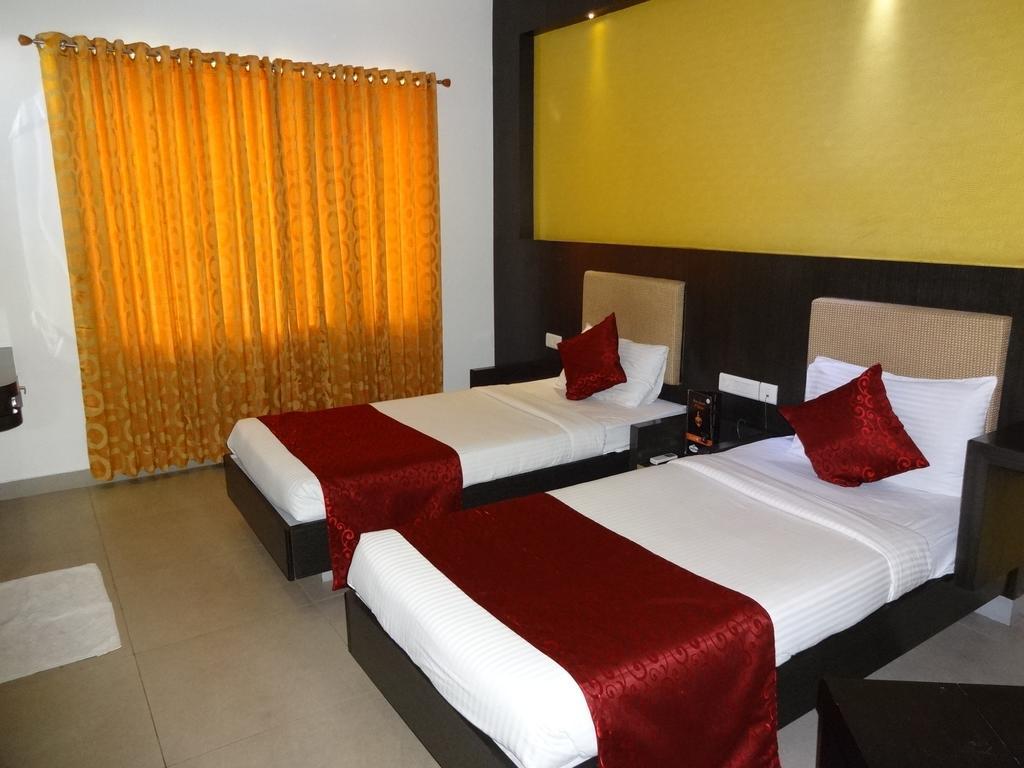 Hotel Pl.A Rathna Residency Tiruchirappalli Habitación foto